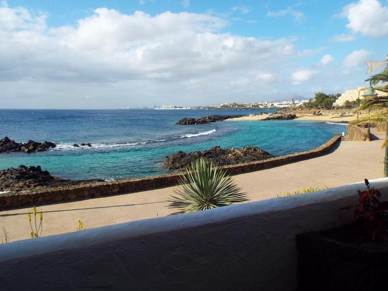 Costa Teguise Luxury First Line Apartment Exteriör bild