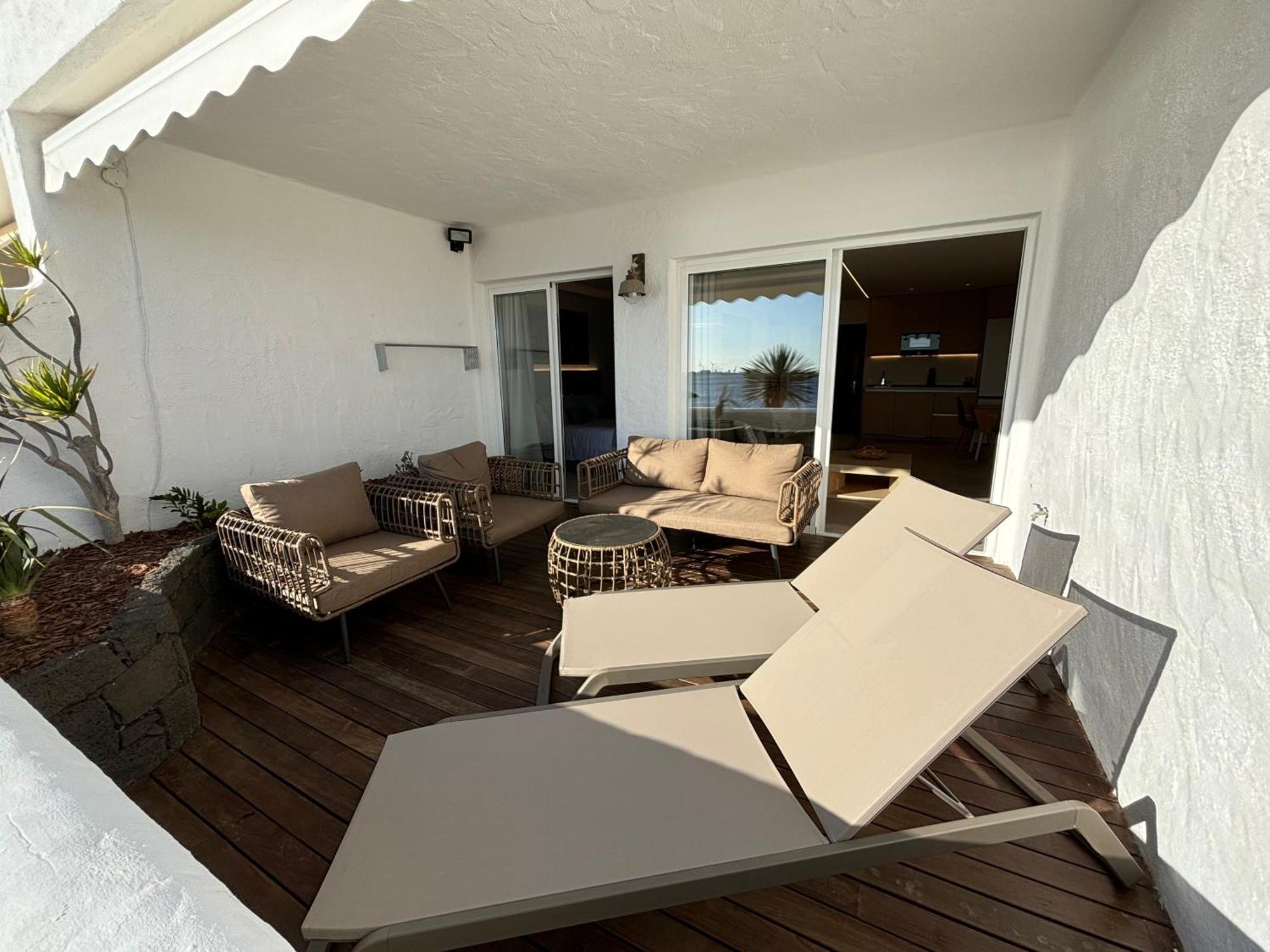 Costa Teguise Luxury First Line Apartment Exteriör bild