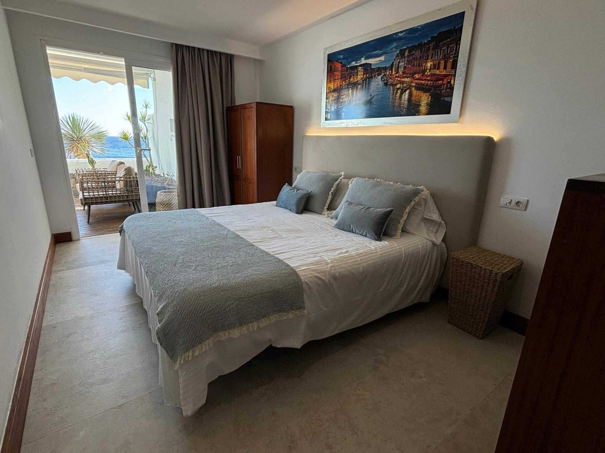 Costa Teguise Luxury First Line Apartment Exteriör bild