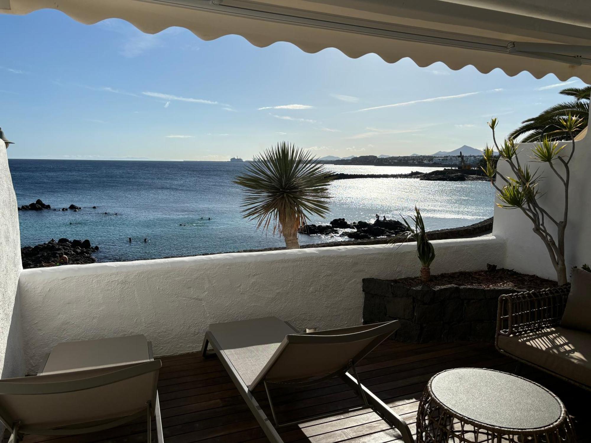 Costa Teguise Luxury First Line Apartment Exteriör bild